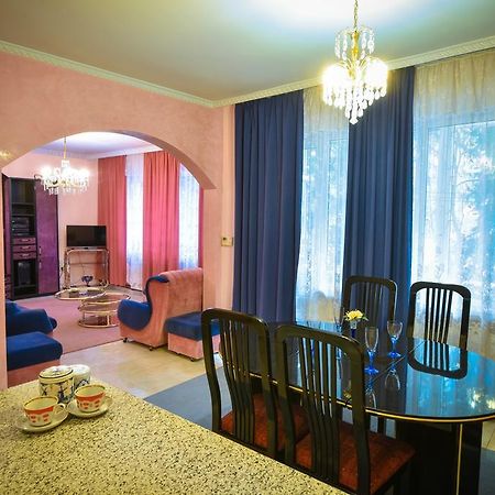 Apartment Elegance Stara Zagora Buitenkant foto